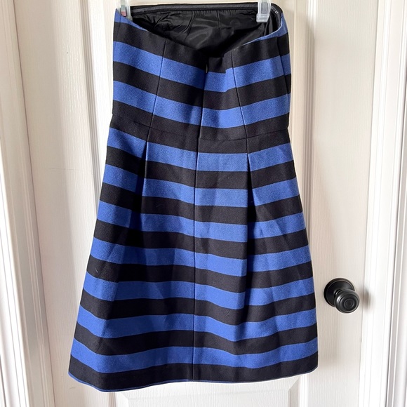 TRINA TURK Strapless Formal Striped Pleated Cissily Dress—SZ. 6 - Picture 14 of 17